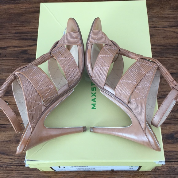 Strappy Max Studio Sandal Era size 6 - Picture 4 of 8